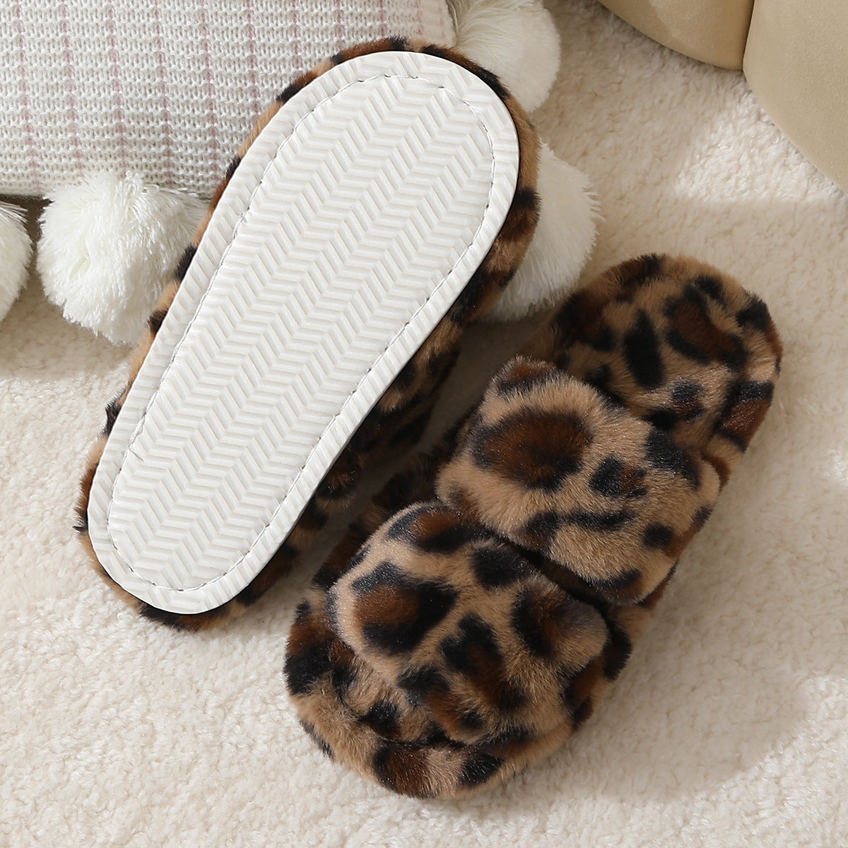 Fluffy Fuzzy Leopard Print Two Band Slipper