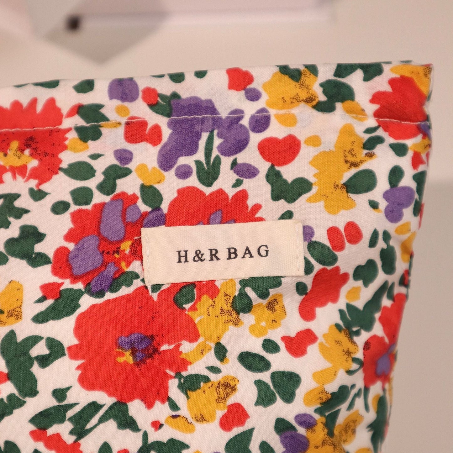 Simple Colorful Floral Print Cosmetic Bag