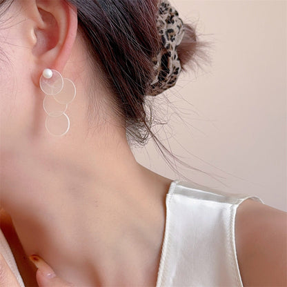 Chic White Round Shell Drop Beach Earrings