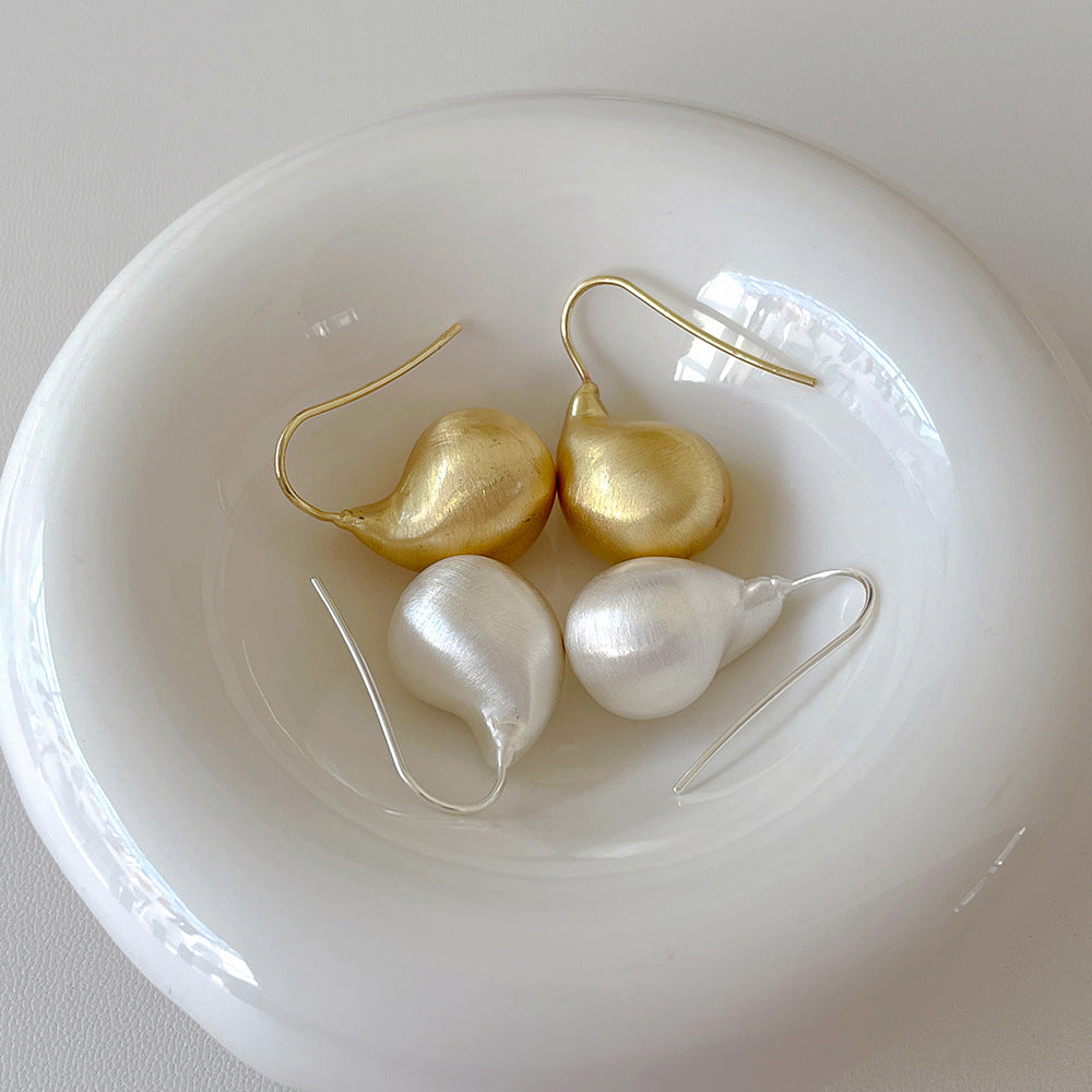 Matta Irregular Simple Elegant Earrings