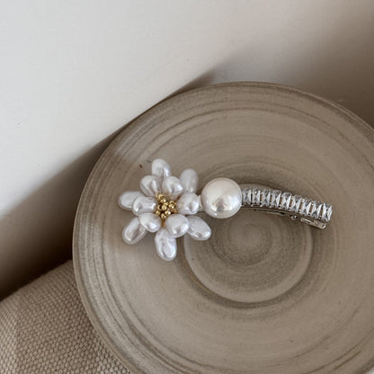 Vintage Pearl Flower Hair Clip