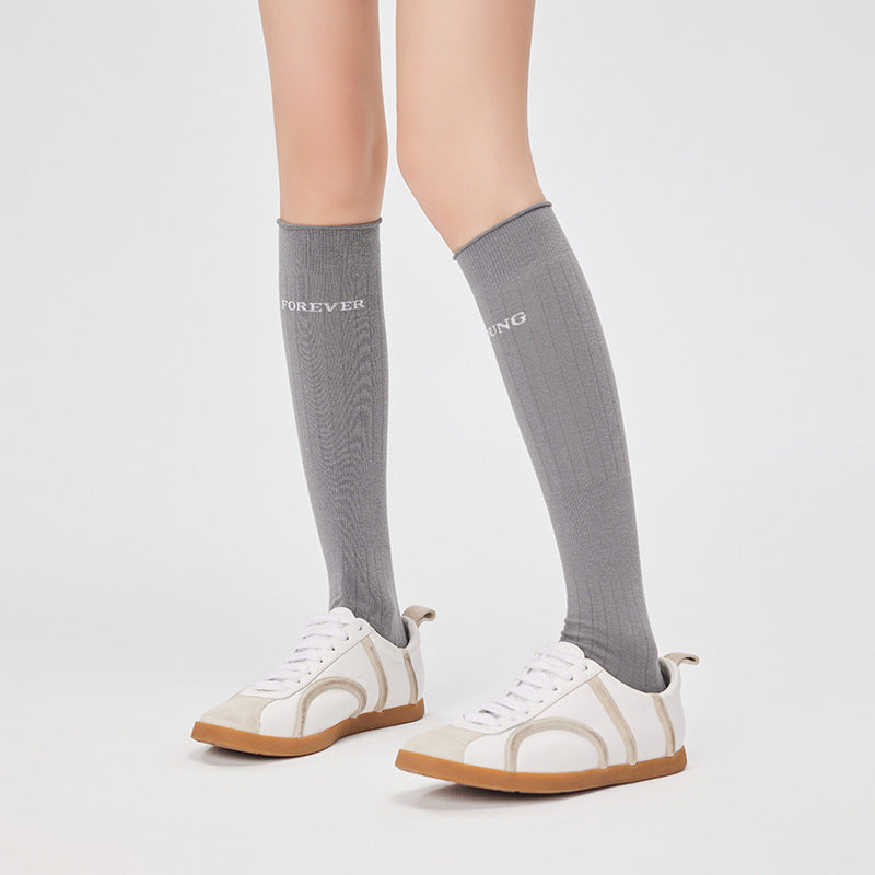 Minimalist Solid Color Letter Print Long Socks