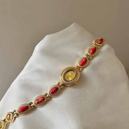 Vintage Gold Oval Dial Bracelet Quartz Watch