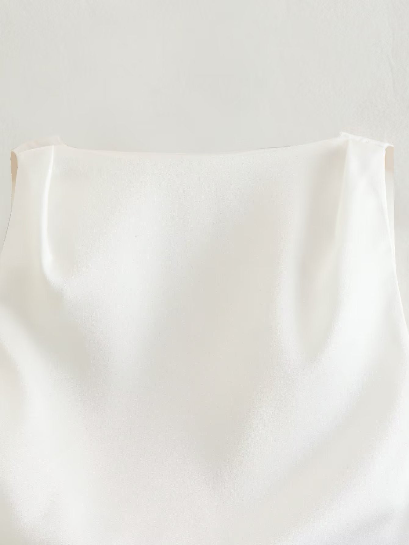 Sexy Backless Tie Back Cropped Top