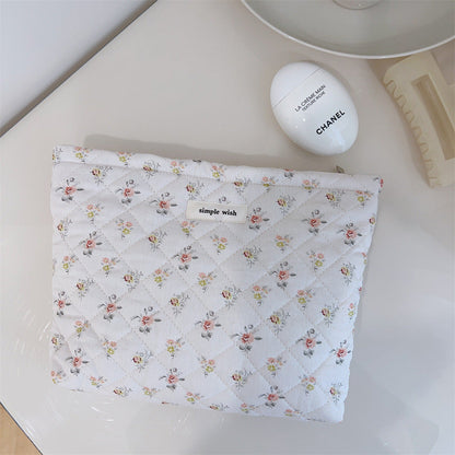 Floral Print Portable Quilted Makeup Bag