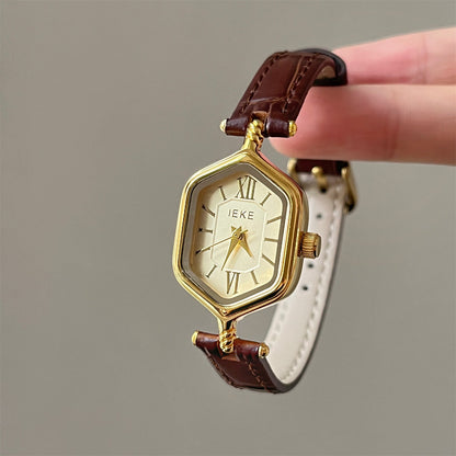 Trendy Diamond-Shaped Roman Dial Quartz Watch