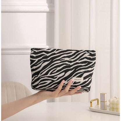 Leopard Zrbra Jacquard Simple Cosmetic Bag