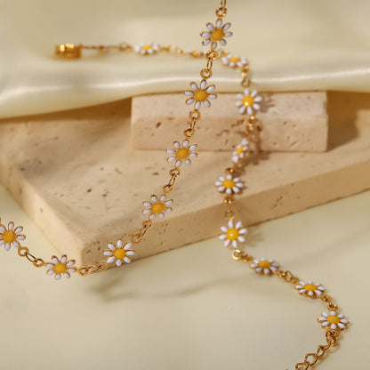 White/Colourful Daisy Chain Necklace