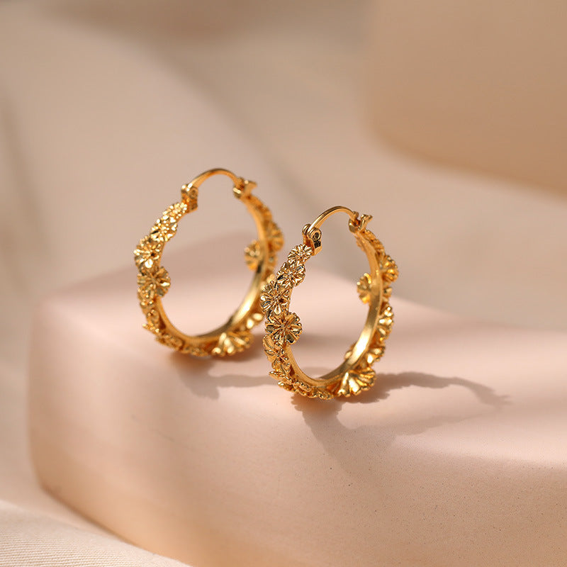 Vintage Flower Elegant Circle Hoop Earrings