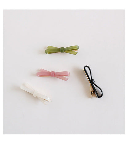 Elegant Minimalist Crossed Bow Acetate Hair Clip