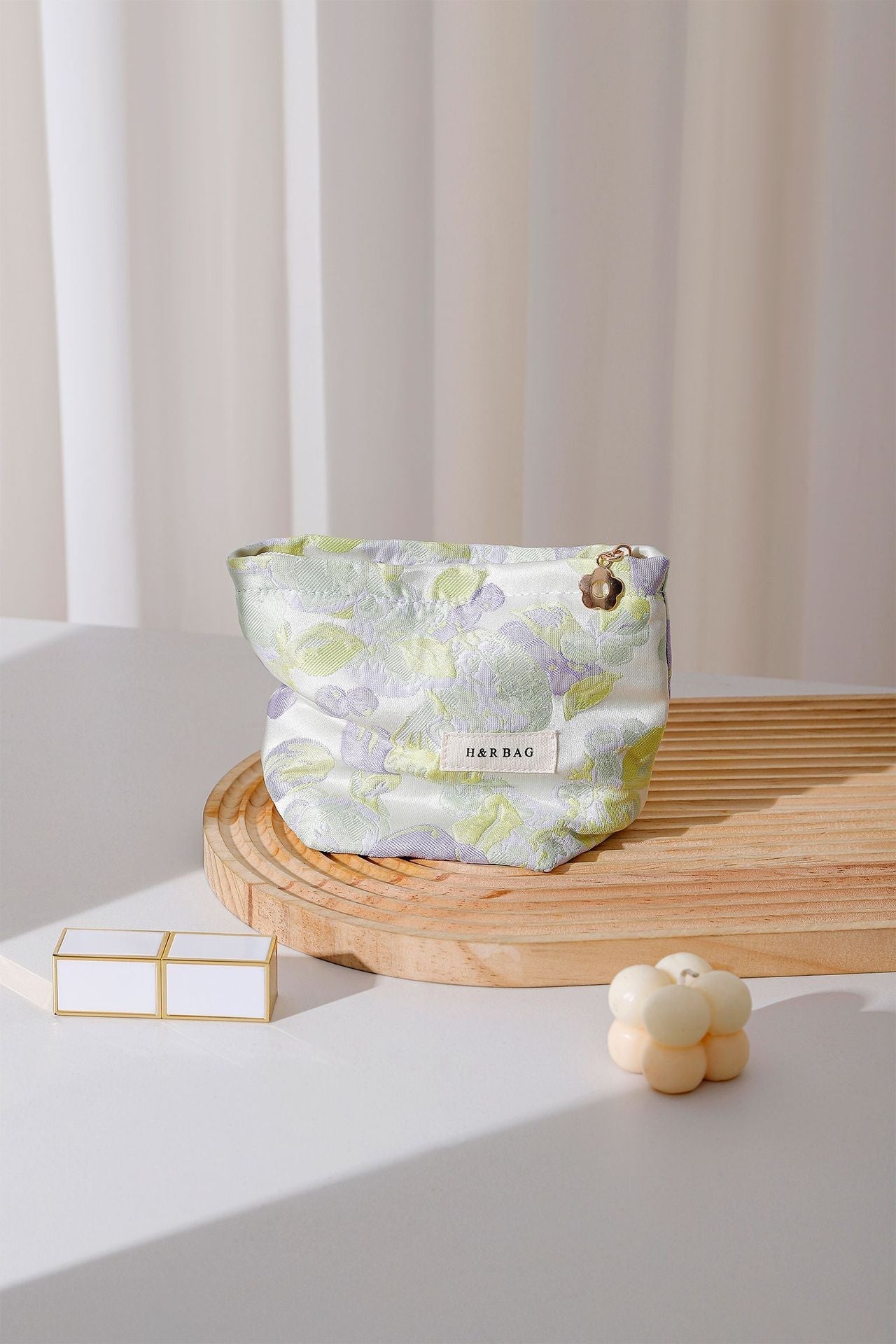 Cute Floral Portable Travel Organizer Bag