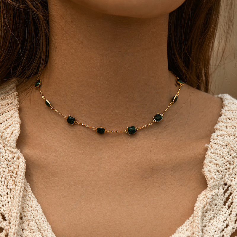 Bohemian Emerald Small Square Choker Necklace
