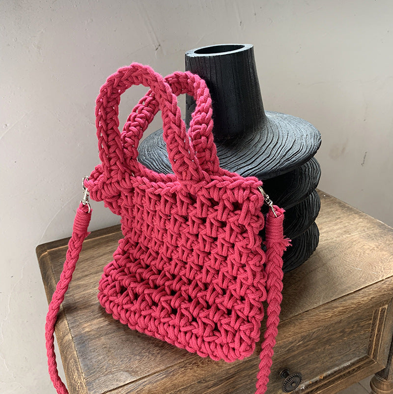 Hellow Out Solid Color Simple Woven Bag