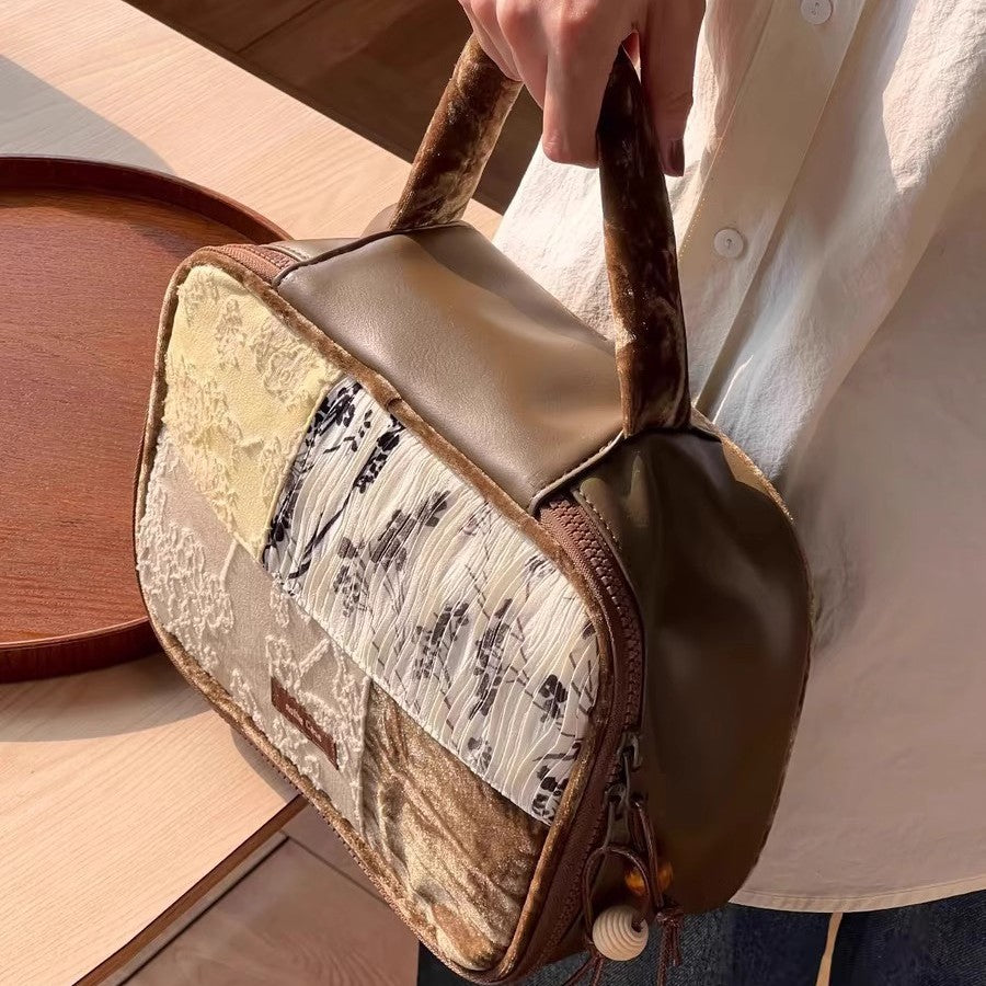 Vintage Partitioned Portable Travel Makeup Bag