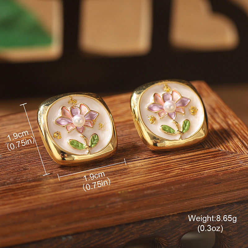Vintage Floral Pearl Stud Earrings