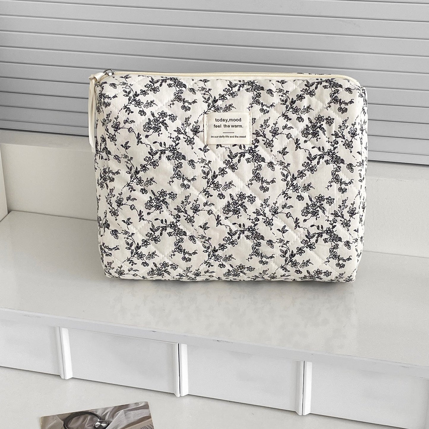 Flower Print Color Block Portable'Make Up Bag