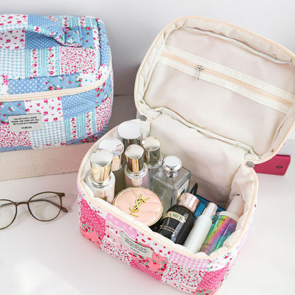 Colorful Flower Print Portable Make Up Bag
