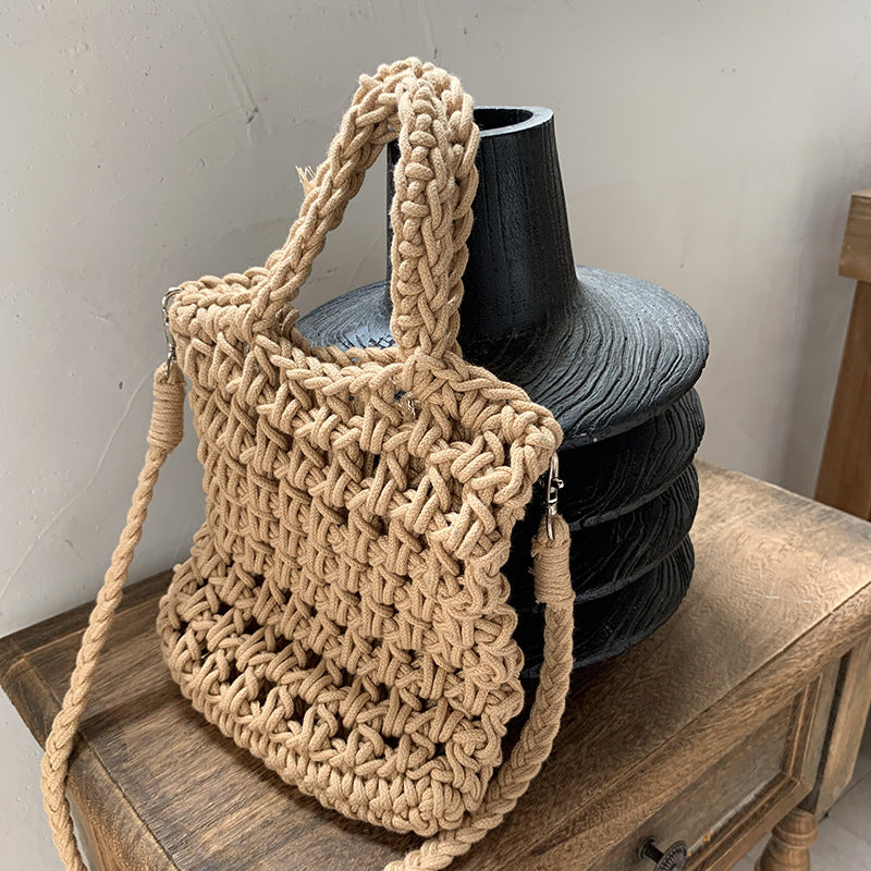 Hellow Out Solid Color Simple Woven Bag