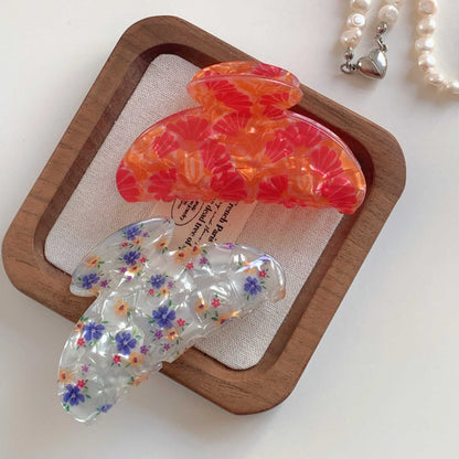 Retro Floral Printed Acrylic Hair Claw