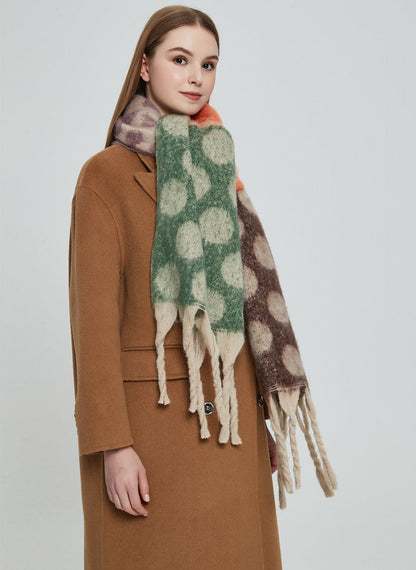 Contrast Color Point Tassel