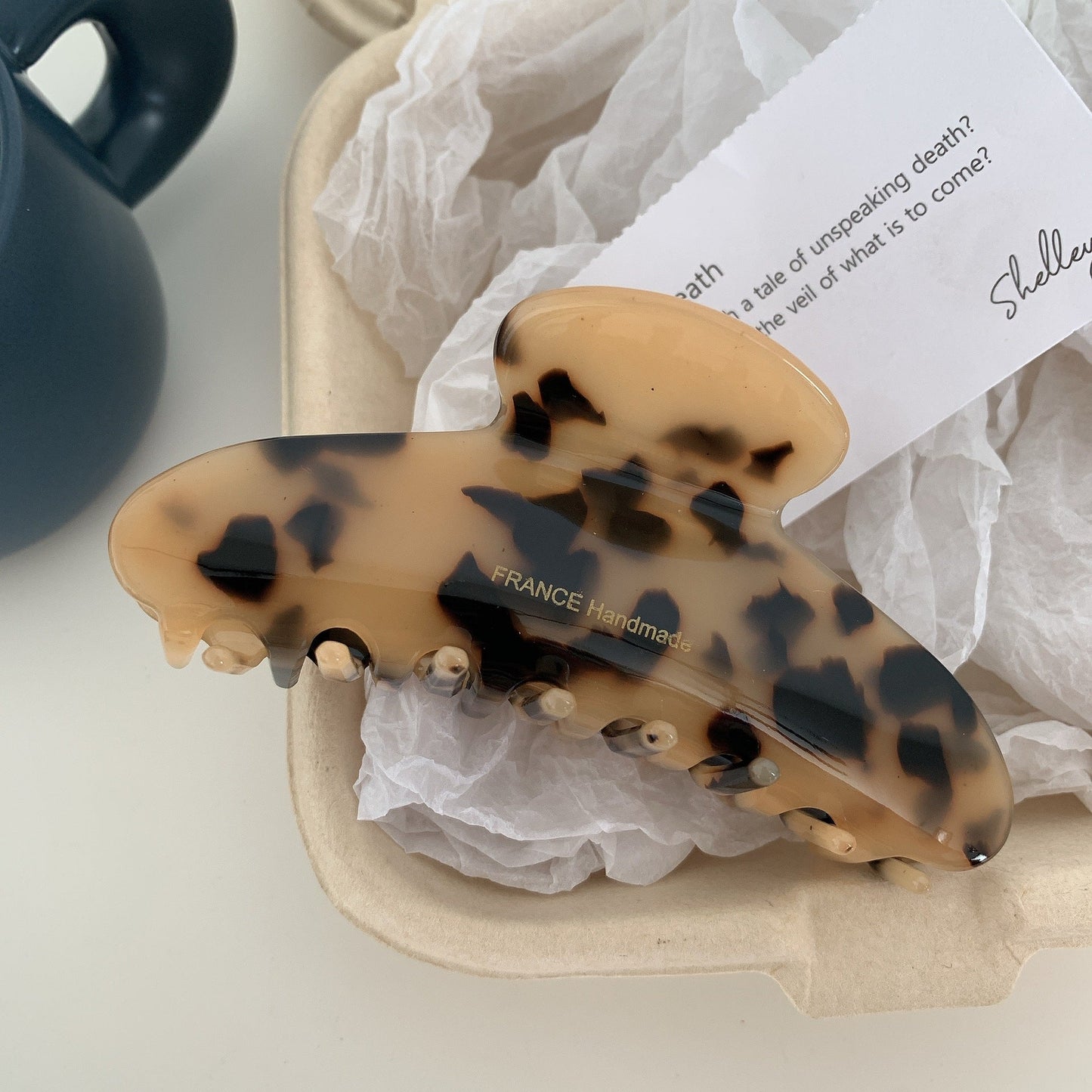 Simple Gentle Multicolor Claw Clip