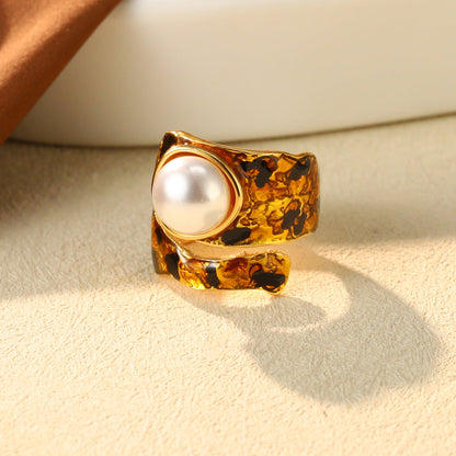 Vintage Enamel Leopard Print Heart Ring