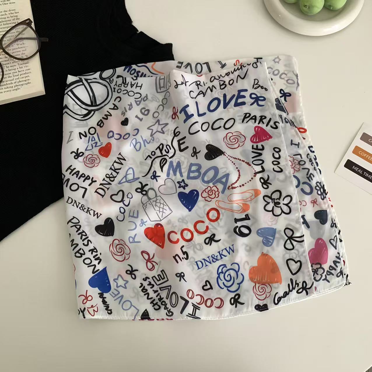 Retro Star Colorful Print Square Scarf