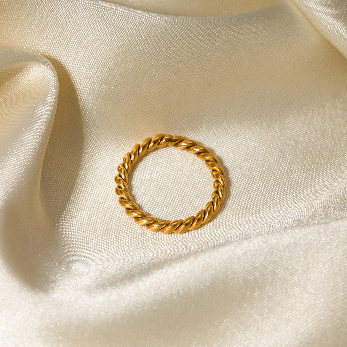 Simple Braided Twist Ring