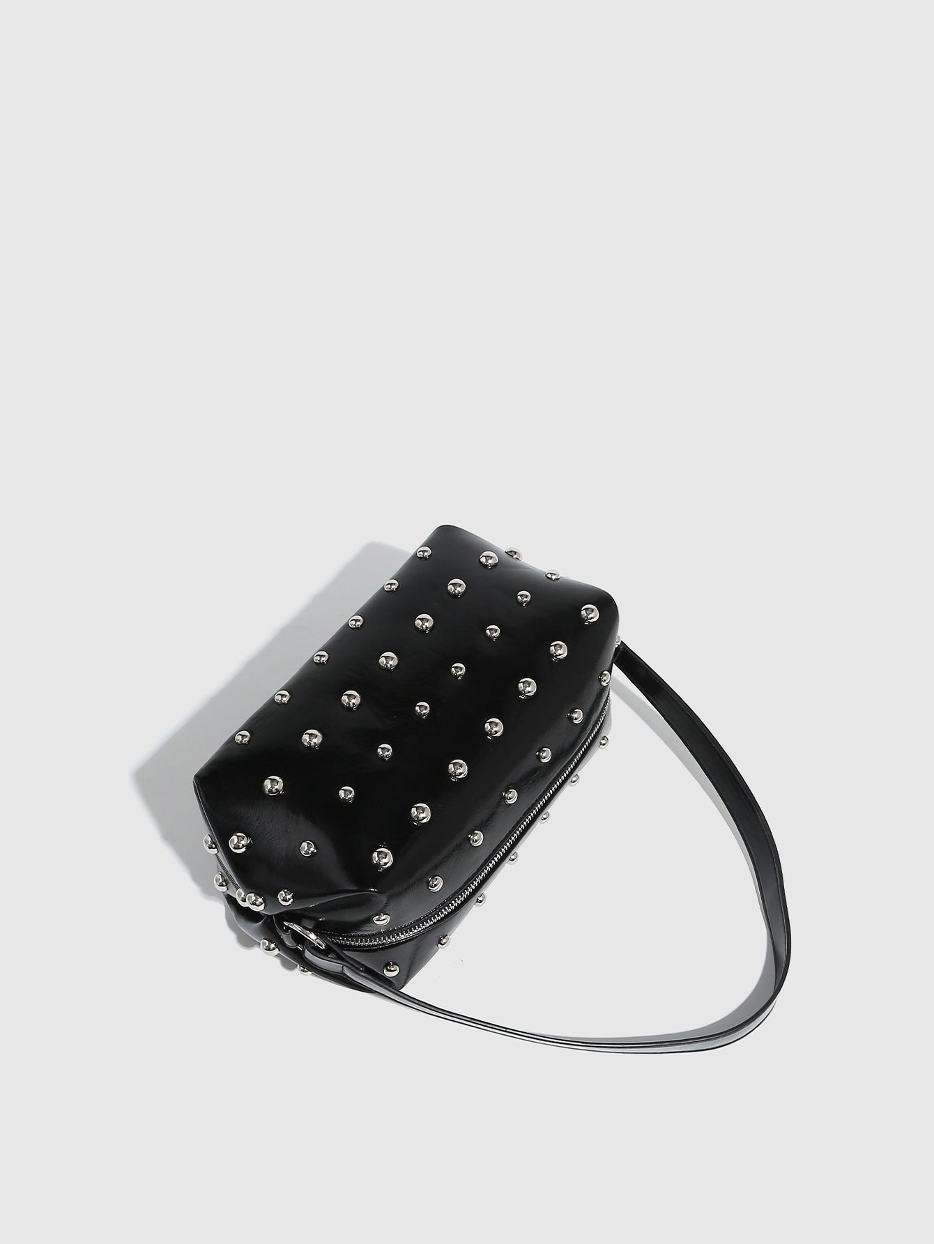 Vintage Studded Square Chain Shoulder Bag