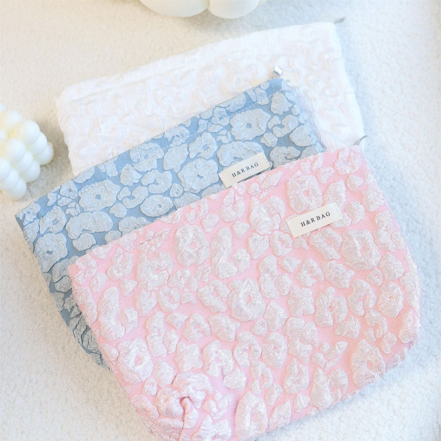 Floral Jacquard Simple Cloudy Cosmetic Bag