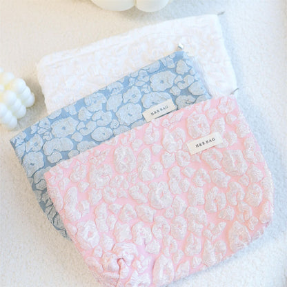 Floral Jacquard Simple Cloudy Cosmetic Bag