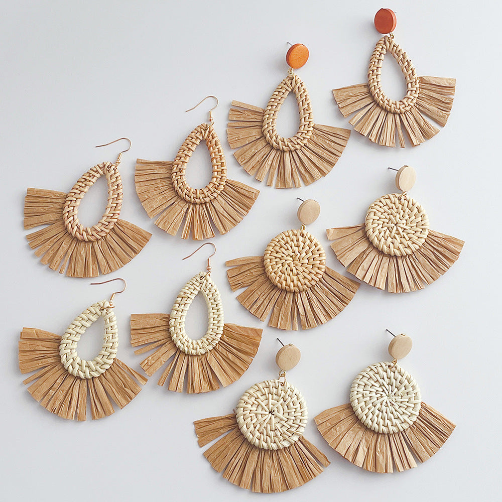 Elegant Simple Elegant Rattan Hoop Earrings