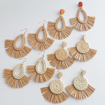 Elegant Simple Elegant Rattan Hoop Earrings