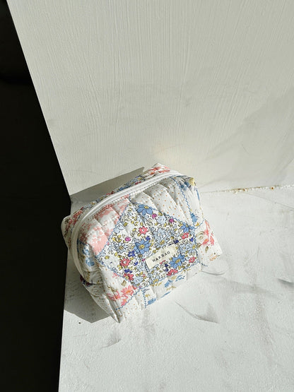 Floral Print Plaid Portable Cosmetic Bag