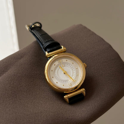 Trendy Round Dial Leather Strap Quartz Watch