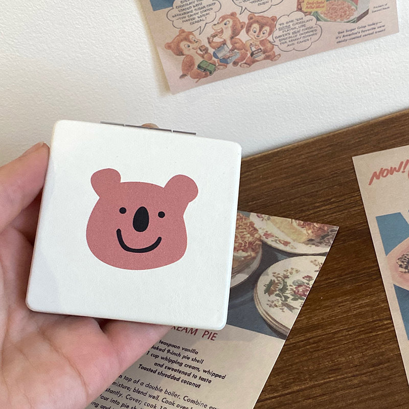 Cute Bear Mini Portable Makeup Mirror