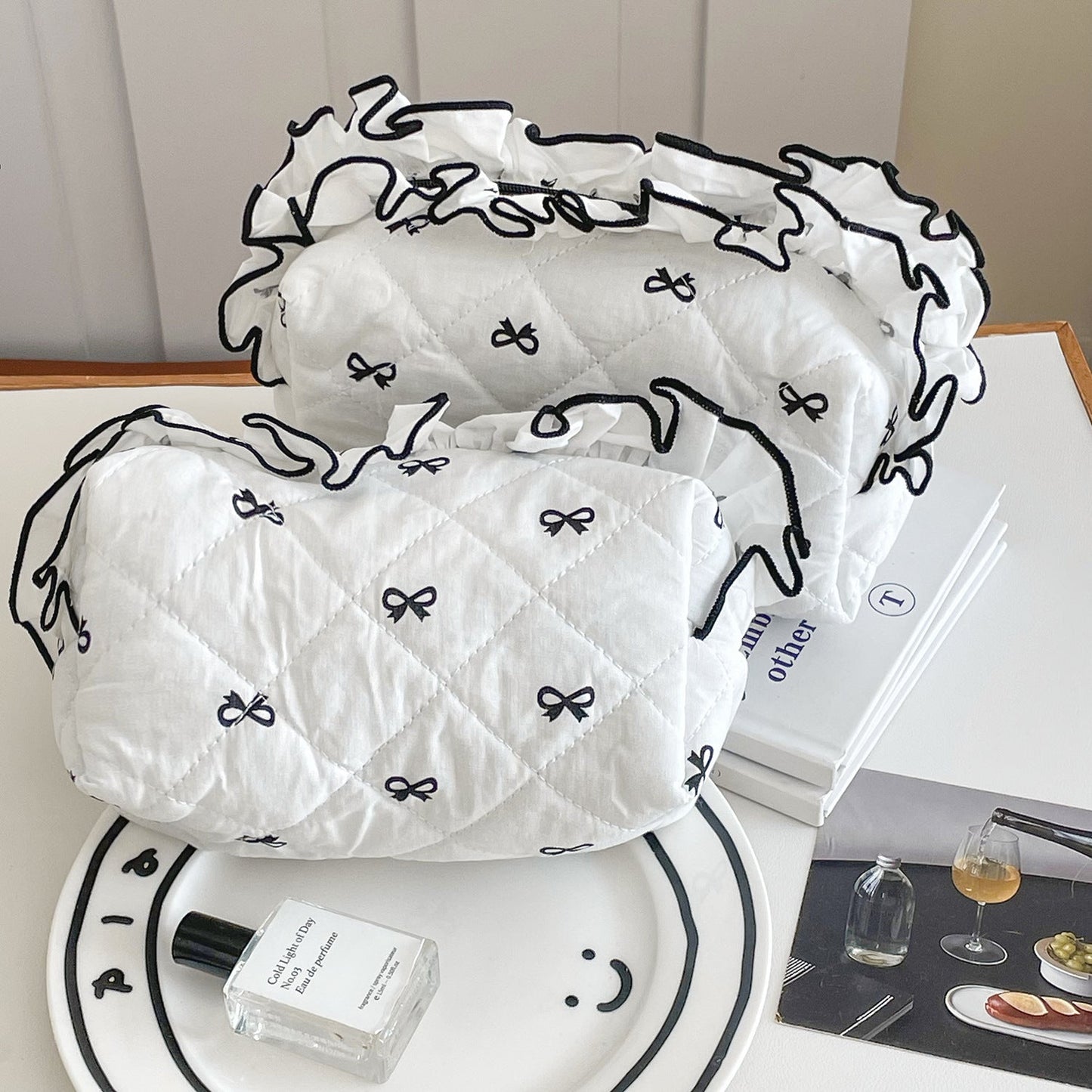 Flounce Bow Print Sweet Make Up Bag