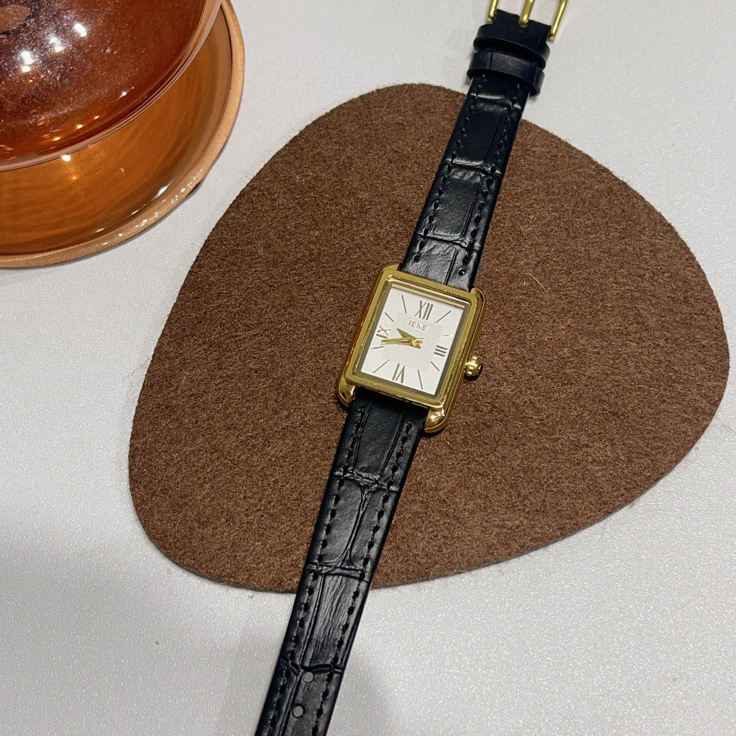 Elegant Square Dial Roman Numeral Wrist Watch