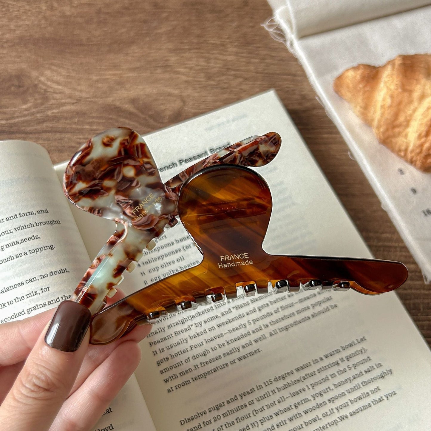 2+VIntage Delicate Large Hair Claws