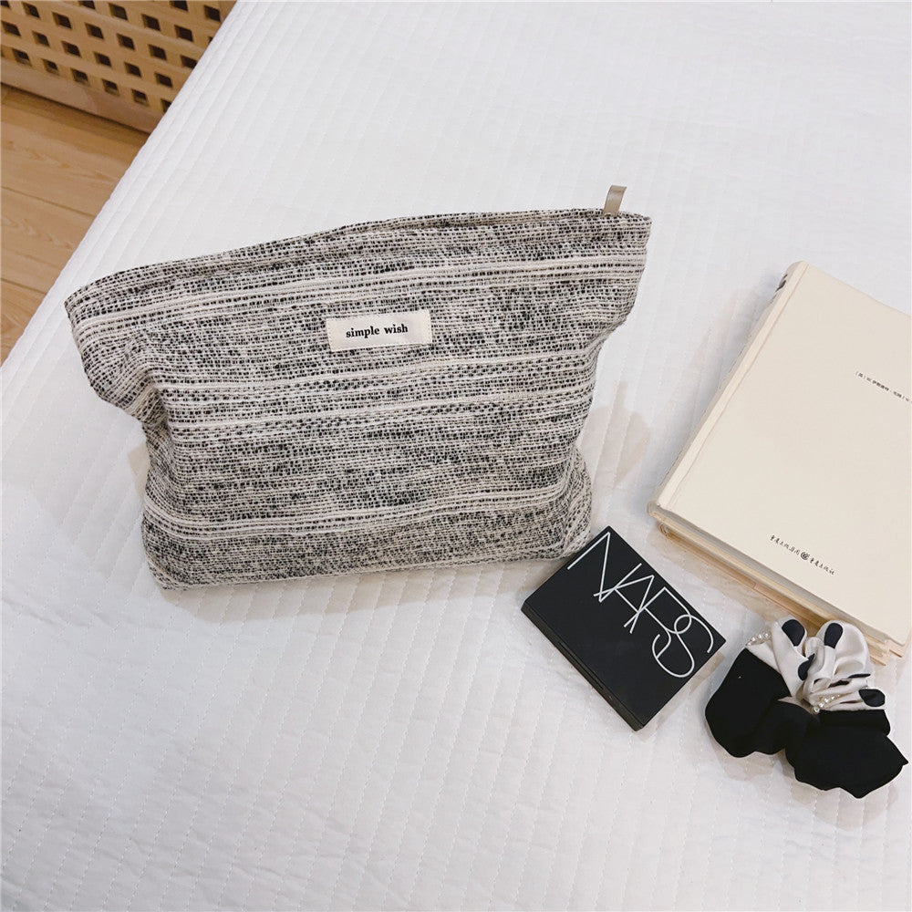 Simple Portable Large Capacity Makeup Bag