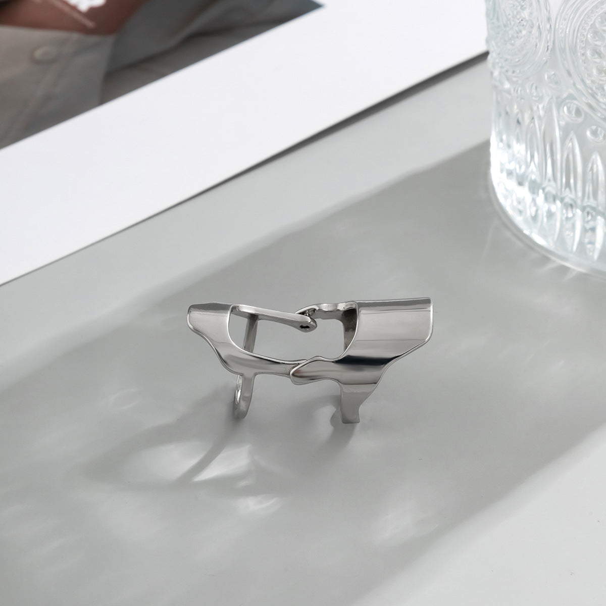 Hellow Geometric Exaggerated Index Ring