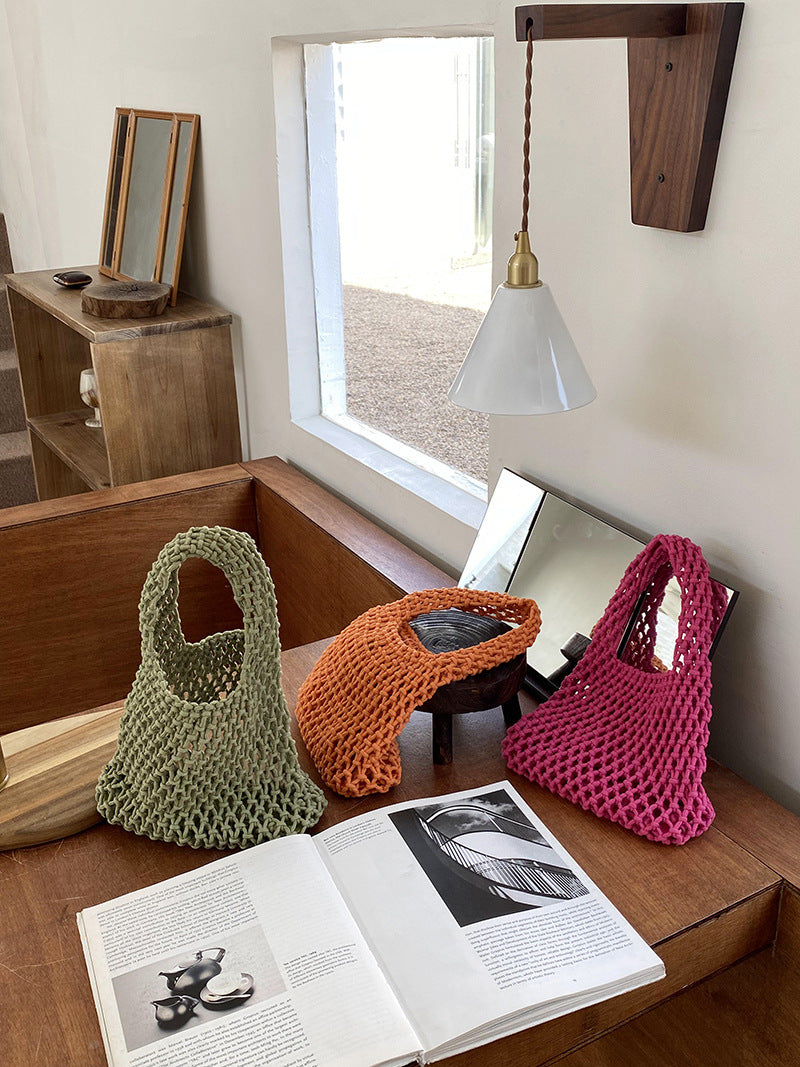 Simple Solid Color Hellow Out