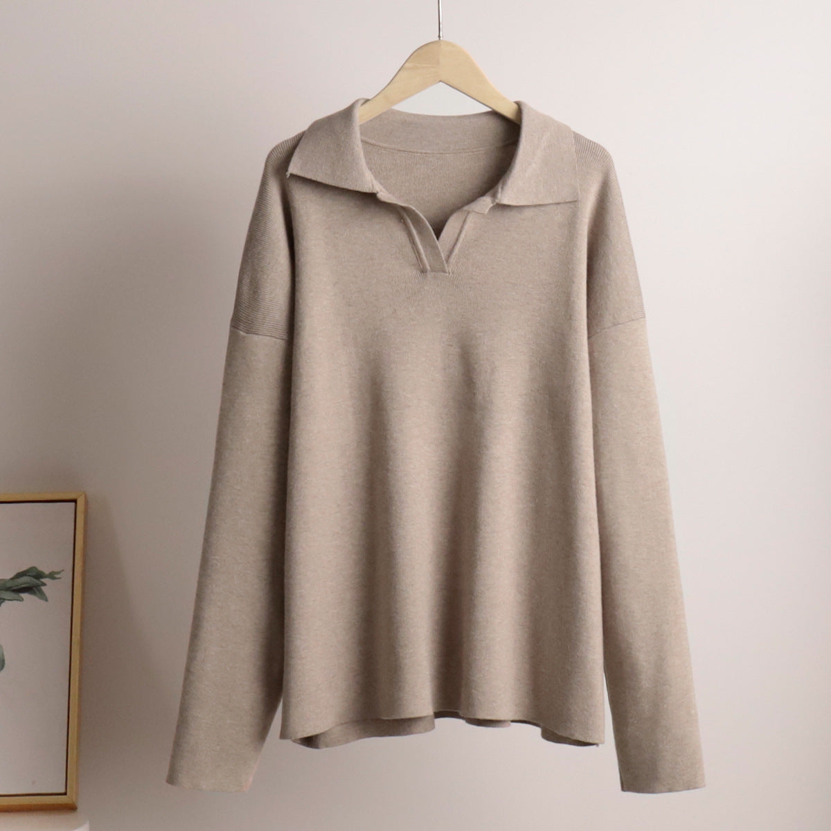 2+Solid Color Label V-Neck Knit Sets