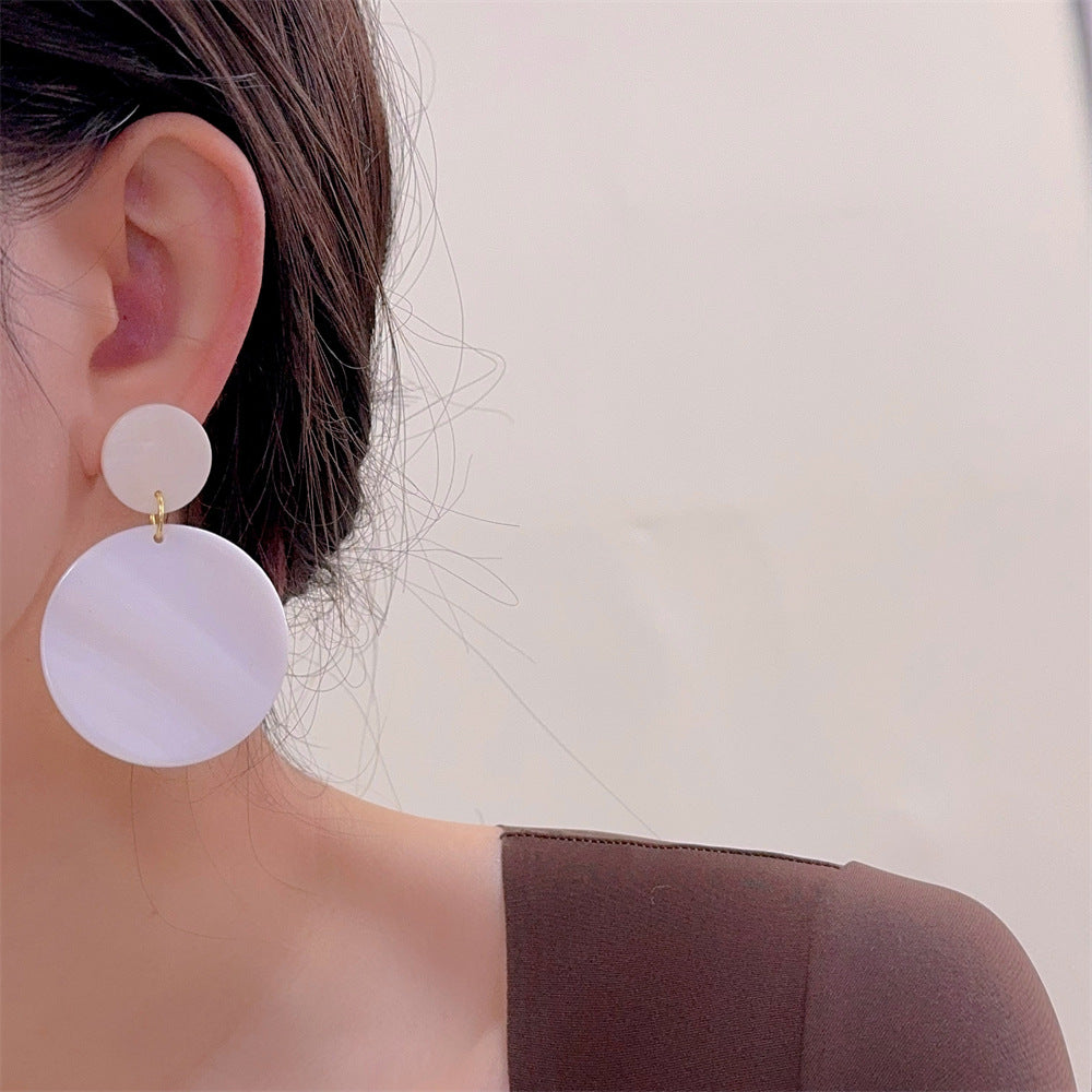 Trendy Oval Shell Discs Drop Stud Earrings