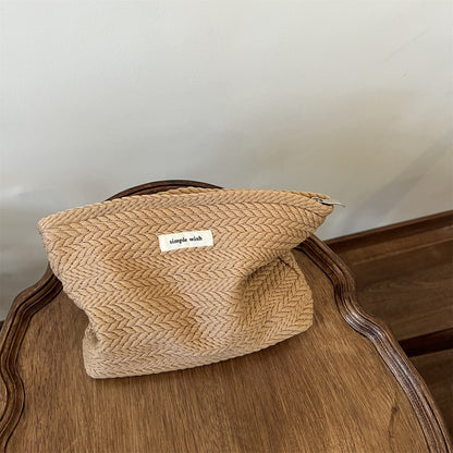 Elegant Large Capacity Portable Makeup Bag