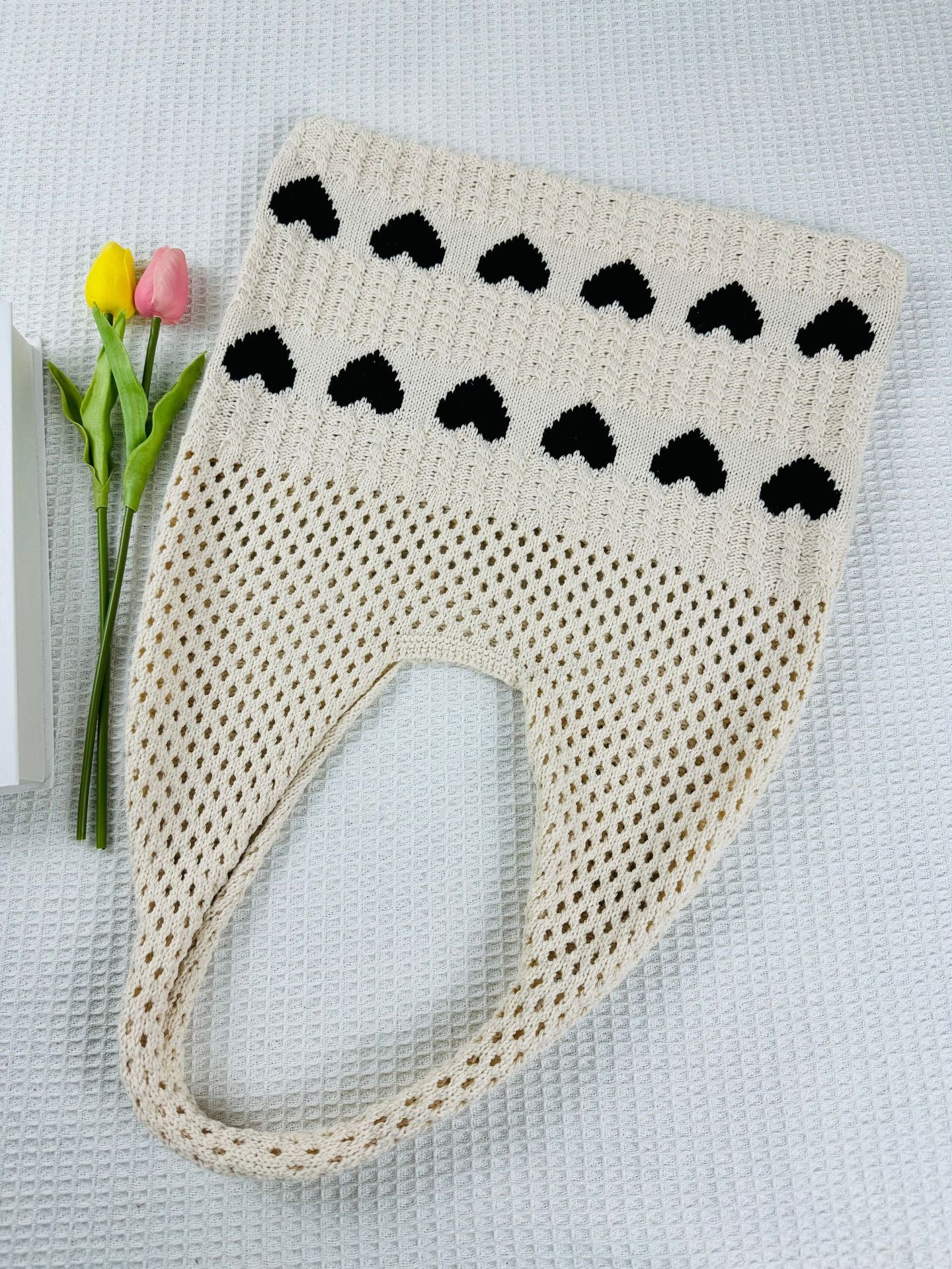 3+ Love Print Hollow Out KNit Shoulder Bag