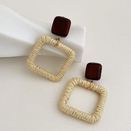 Vintage Elegant Wooden Rattan Earrings