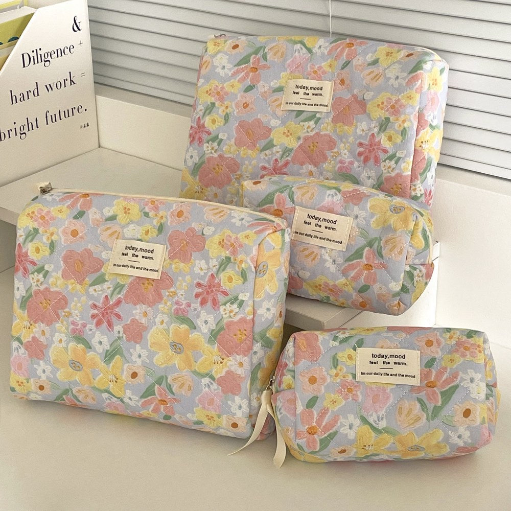 Cute Flower Print Make Up Bag