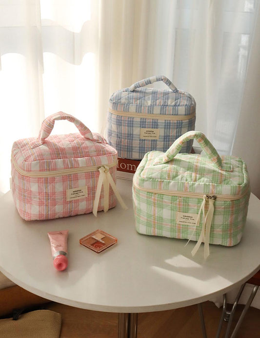 Simple Plaid Large Capacity Makeup Bag