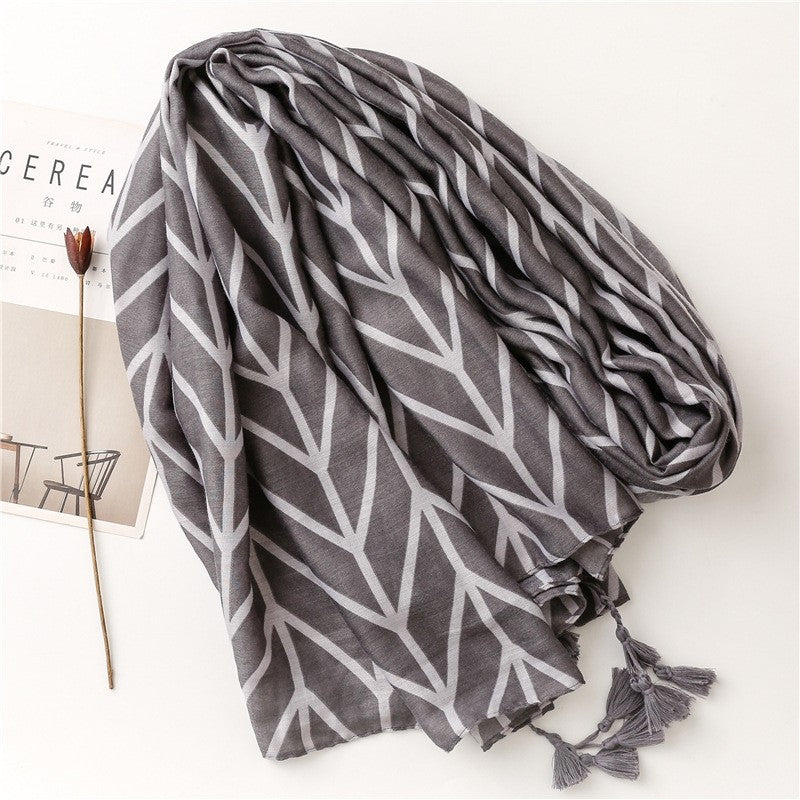 Simple Fashion Tropical Plant Leaf Scarf